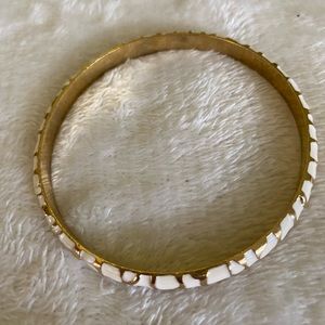 10/$10 Ivory/Gold Bangle